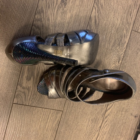 Carvela Heels – Size 6 - Picture 6 of 7